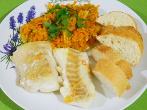 Duszony dorsz z warzywami korzennymi - gotowe danie