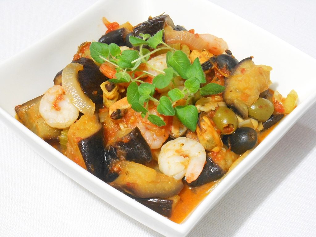 Caponata z owocami morza