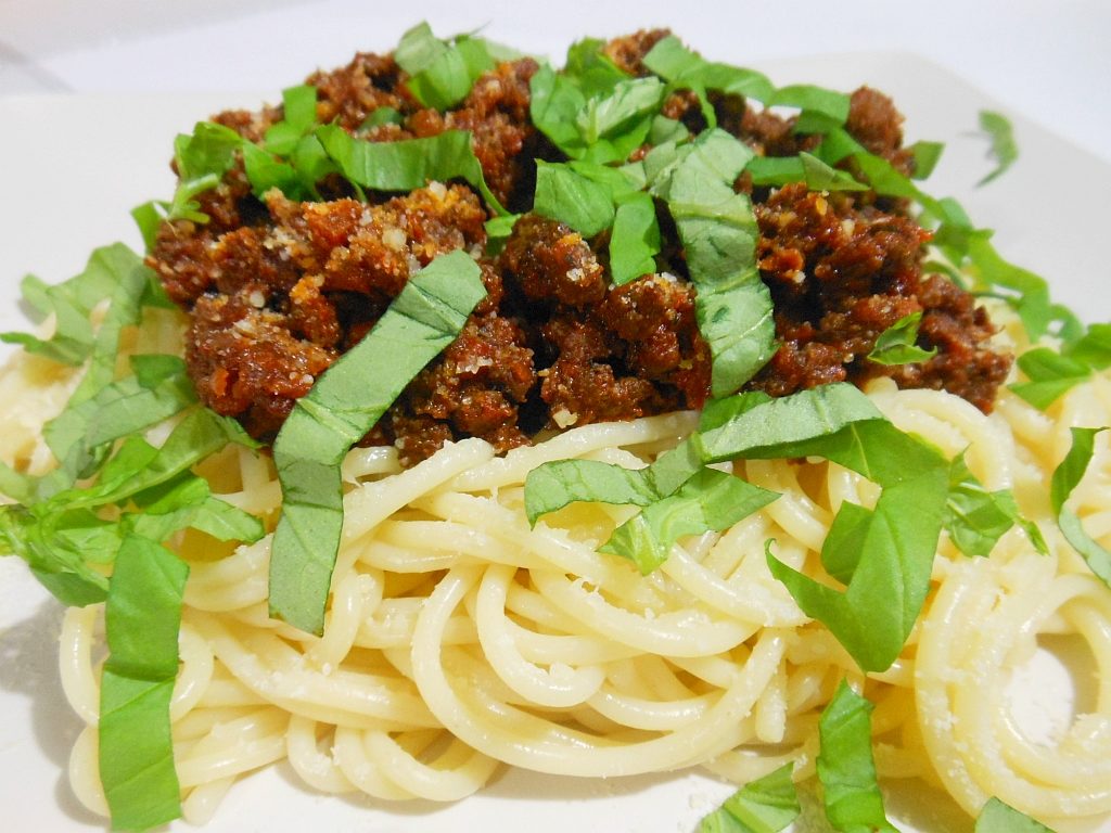 Sos boloński (spaghetti alla bolognese)