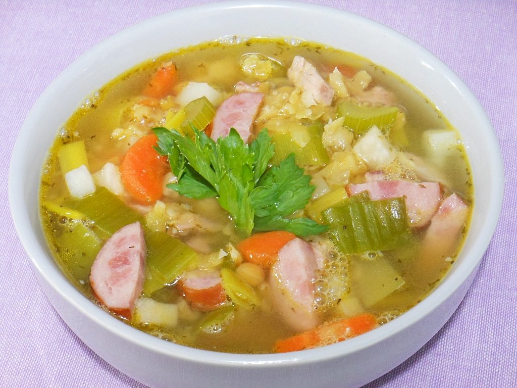 Holenderska zupa z grochu (erwtensoep)